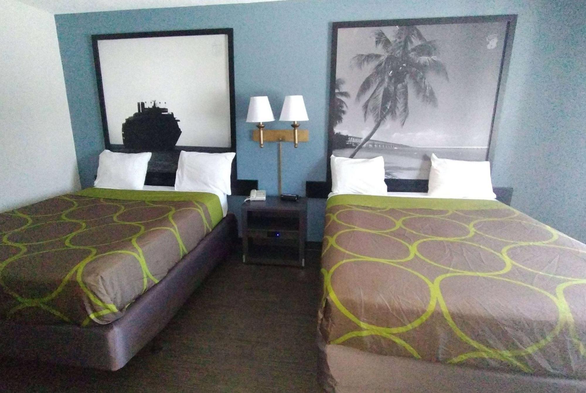 Super 8 Motel By Wyndham Near Fort Lauderdale Arpt Dania Beach Esterno foto